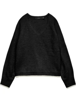 Pull noir uni avec col v et liserés contrastés aux extrémités