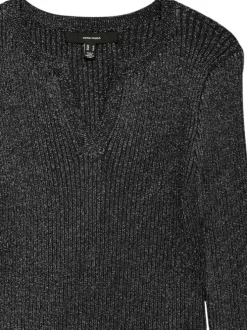 Pull noir uni avec incrustation de fils lurex et col tunisien