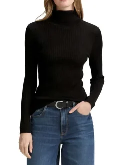Pull noir uni avec un col roulé côtelé et des manches longues