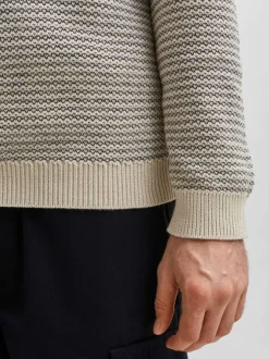 Pull rayé écru en coton biologique coupe droite col rond