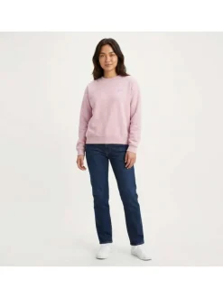 Pull rose à coupe droite pourvu d'un col rond et de manches longues
