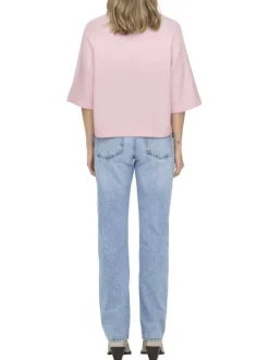Pull rose uni à coupe droite avec un col rond et des manches 3/4