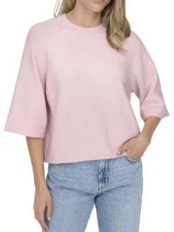 Pull rose uni à coupe droite avec un col rond et des manches 3/4