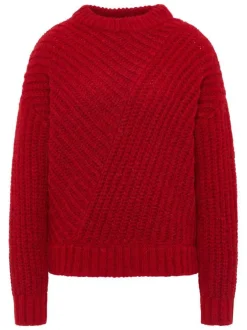 Pull rouge uni avec un col rond côtelé et des manches longues