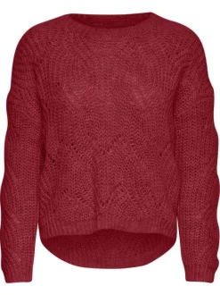 Pull rouge uni avec une coupe droite à col rond et des manches longues