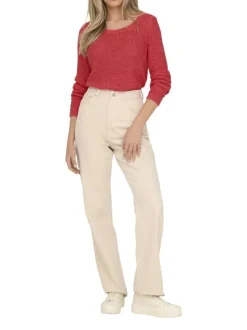 Pull rouge uni en maille avec une coupe ajustée et un col rond