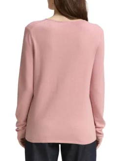 Pull tricoté en coton mélangé rose uni avec un col v arrondi