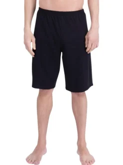 Pyjama court en coton bleu uni pourvu d'une coupe droite et d'un col rond