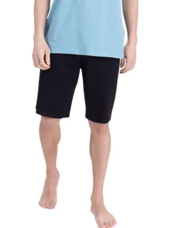 Pyjama court en coton noir uni pourvu d'une coupe droite et de manches courtes