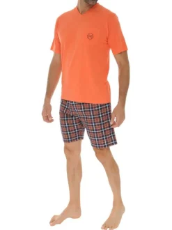 Pyjama court en coton orange avec un bas à carreaux et une coupe fermée