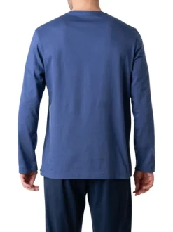 Pyjama long en coton bleu uni à col rond avec une poche plaquée