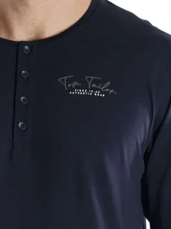 Pyjama long en coton marine coupe droite et col tunisien à fermeture boutonnée
