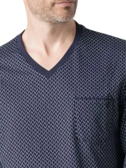 Pyjama long en coton marine à motifs pourvu d'une coupe droite et d'un col v