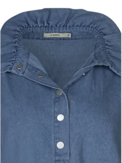 Robe en jean courte en coton indigo unie avec une coupe ample