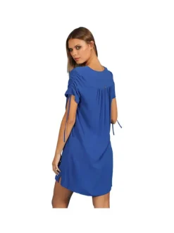 Robe courte