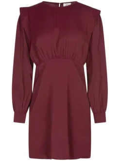 Robe courte bordeaux unie ajustée avec un col ras du cou et manches bouffantes