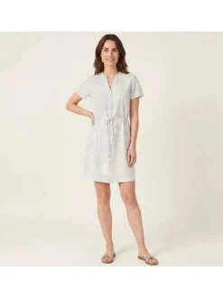 Robe courte ciel floral avec une coupe ajustée et un col tunisien