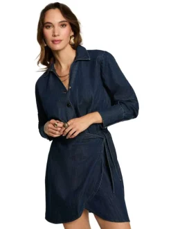 Robe courte en coton bleue pourvue d'un col à revers et de manches longues