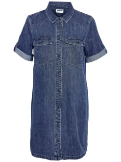 Robe courte en coton jean unie avec une coupe droite et un col français