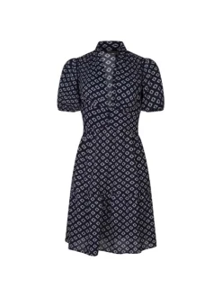 Robe courte fluide