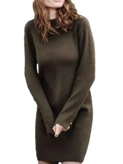Robe courte kaki unie avec une coupe droite à col montant et des boutons
