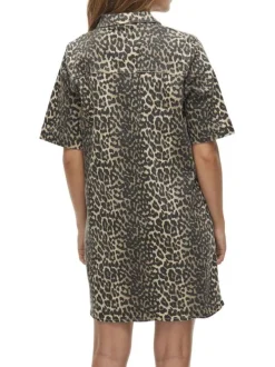 Robe courte léopard en faux denim à coupe droite et à col à revers