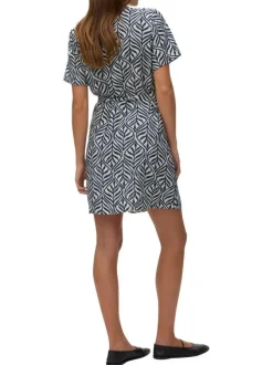 Robe courte marine à motifs avec une coupe ample et des manches courtes
