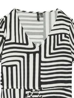 Robe courte noire à imprimé géométrique, cintrée à col v et à manches courtes