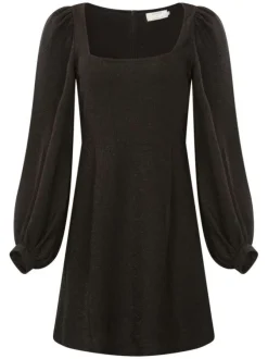 Robe courte noire à lurex avec une coupe patineuse et un col carré