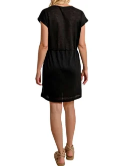 Robe courte noire maille piquée avec une coupe droite et un col v