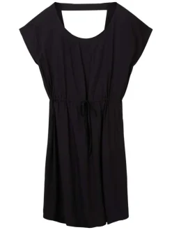 Robe courte noire unie coupe droite col rond et avec un lien à la taille
