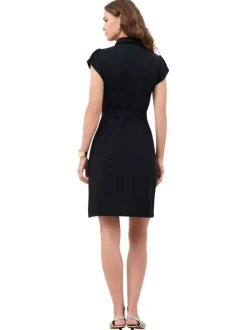 Robe courte noire unie en coton avec une coupe ajustée et un col chemise