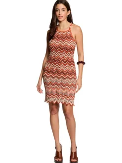 Robe courte orange à motifs avec une coupe ajustée et un col rond
