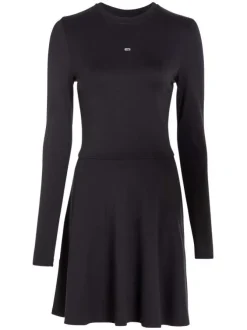 Robe courte patineuse noire unie avec logo de la marque brodé à la poitrine