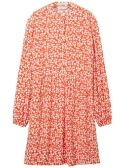 Robe courte rouge coupe droite avec un col tunisien et imprimé floral