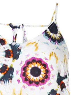 Robe longue blanche avec des imprimés fleuris une coupe droite et un col en v