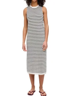 Robe longue en coton blanche à rayures pourvue d'une coupe ajustée