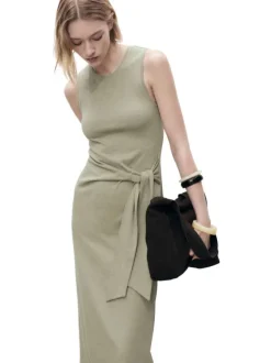 Robe longue en coton kaki claire unie à coupe ajustée sans manches avec un nœud