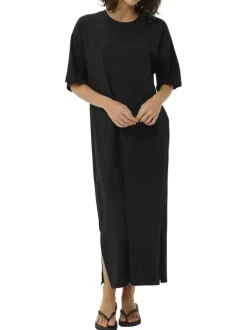 Robe longue en coton noire unie pourvue d'une coupe droite et d'un col rond