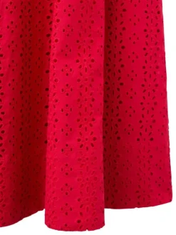 Robe longue en coton rouge unie sans manche pourvue d'une coupe évasée