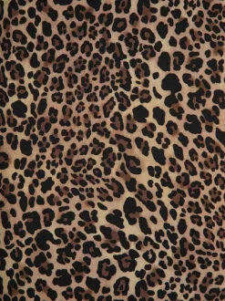 Robe longue imprimée pourvue d'une coupe évasée et d'un décolleté en V