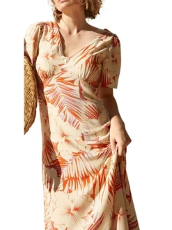 Robe longue Isalys orange fleurie à coupe trapèze col v et à manches courtes
