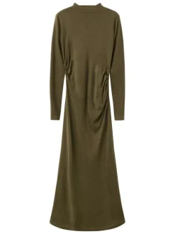Robe longue kaki pourvue d'un col montant et de manches longues