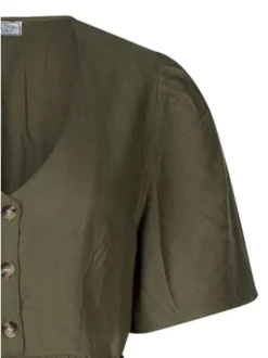Robe longue kaki unie pourvue d'une coupe large et des manches courtes
