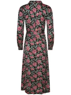 Robe longue noire fleurie avec une coupe droite col italien et à manches longues