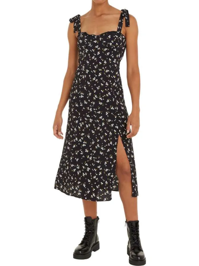 Robe longue noire liberty coupe ajustée avec un col v à bretelles