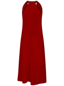 Robe longue sans manches rouge unie avec une coupe droite et un col v
