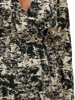 Robe midi beige imprimé abstrait à coupe droite et col cache-coeur