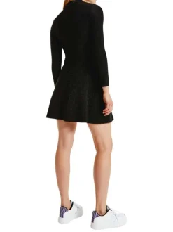 Robe patineuse noire pailleté coupe courte à col montant et manches longues