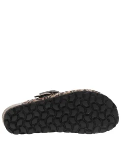 Sabots en cuir léopard à semelle plate et à boucle à ardillon